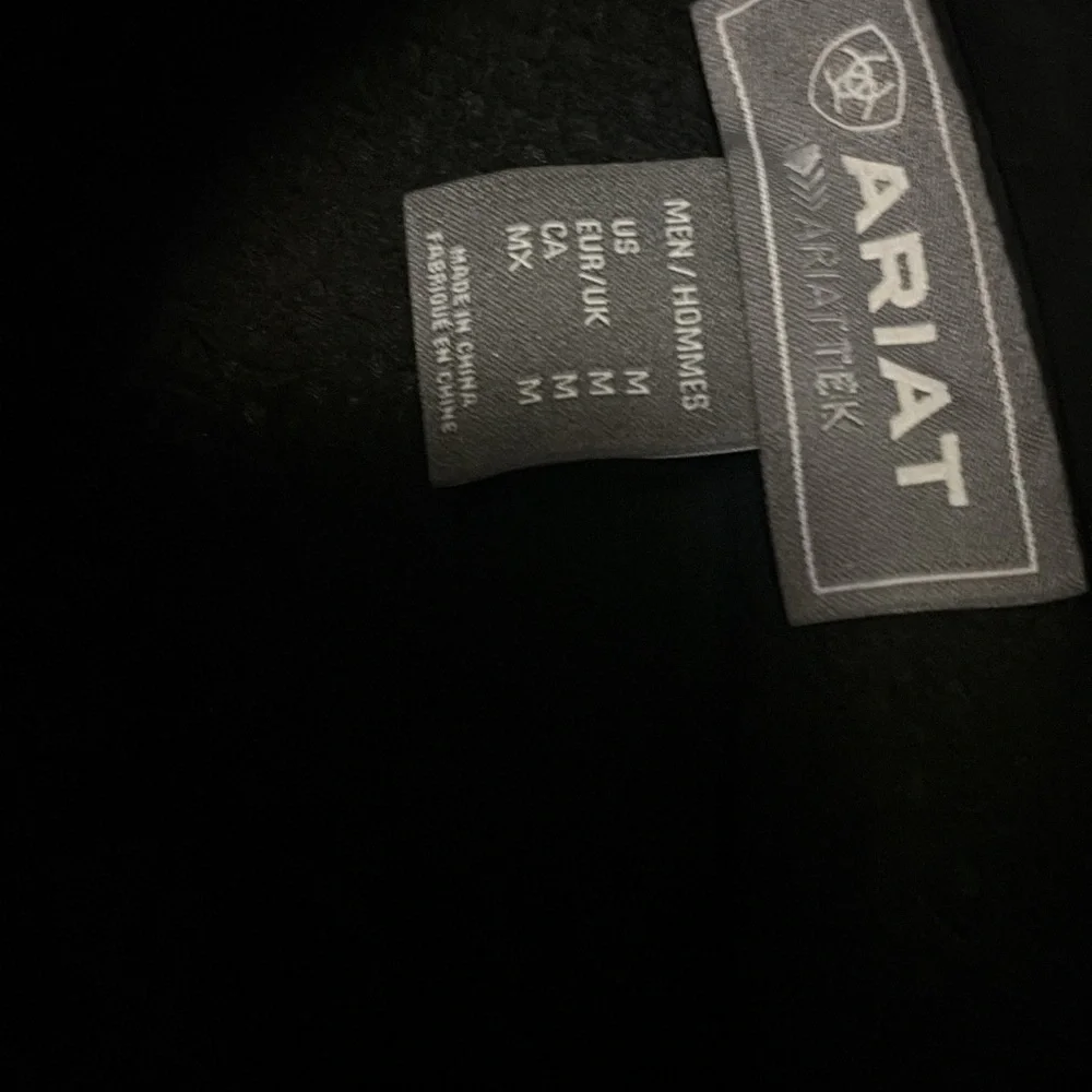 Ariat Black Jacket with Flag Patch - Picture 7 of 7